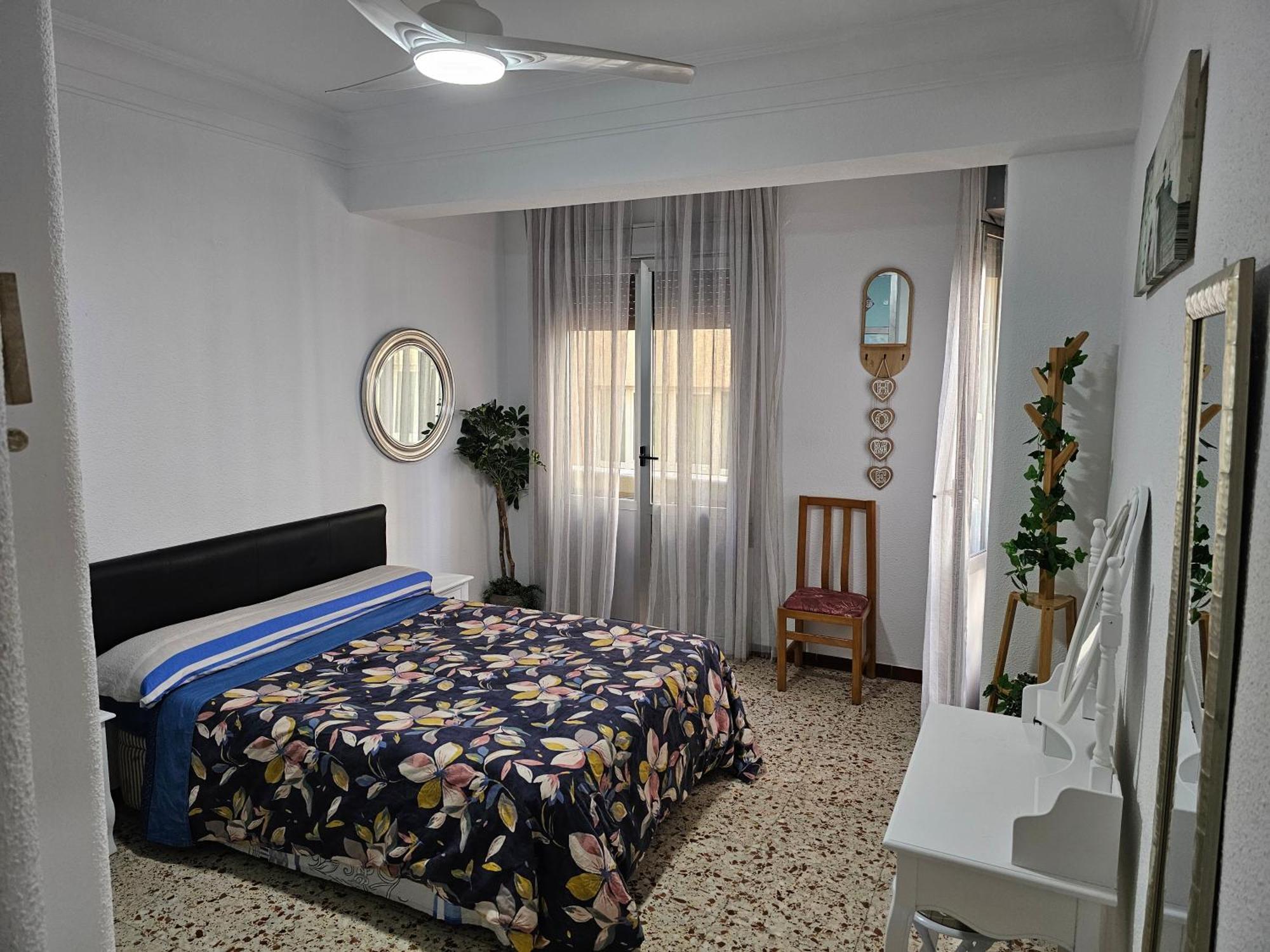 Guest House Capitan Meca 阿利坎特 外观 照片
